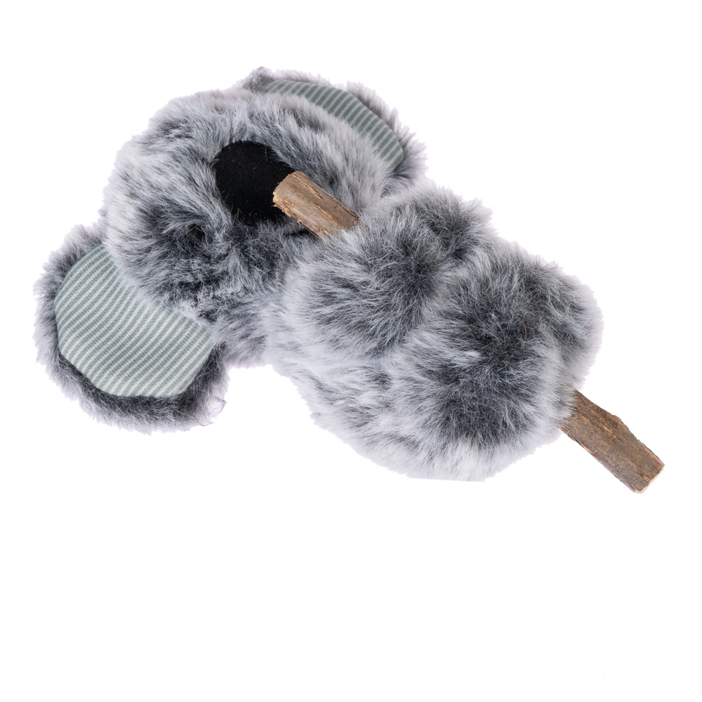 587996_pla_tiaki_koala_with_silvervine_stick_fg_2567_9